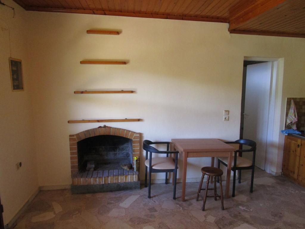Countryside House Pension Perachora Buitenkant foto