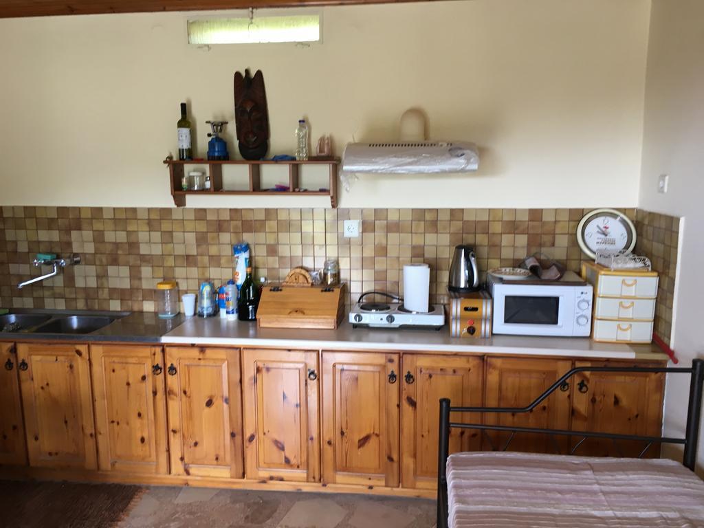Countryside House Pension Perachora Buitenkant foto